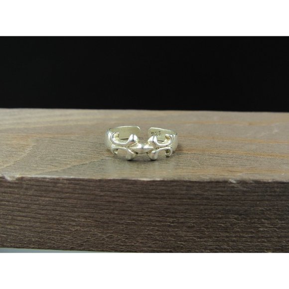 Size 2.75 Sterling Silver Unique Pattern Toe Band Ring Vintage Statement - Picture 1 of 8